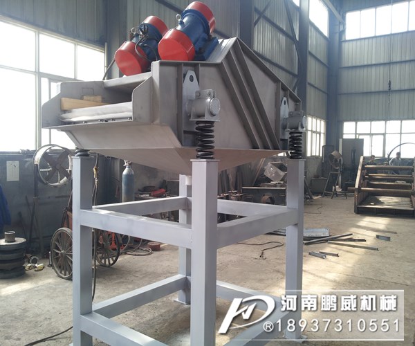 钻井液脱水筛在筛分过程中浆液直接漏到下面了什么原因？