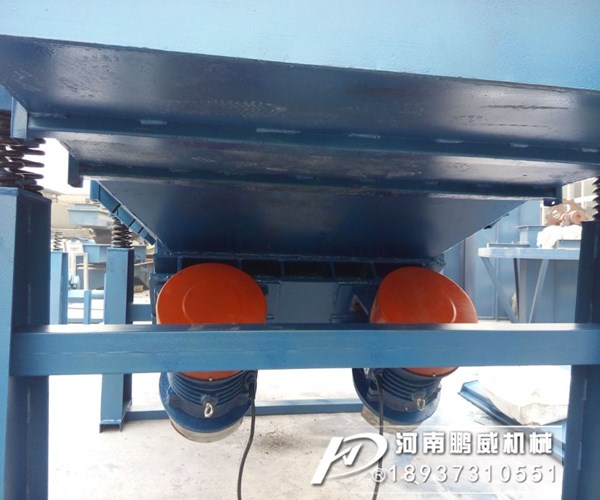 不锈钢直线筛使用的振动电机转速与振幅有什么关系？