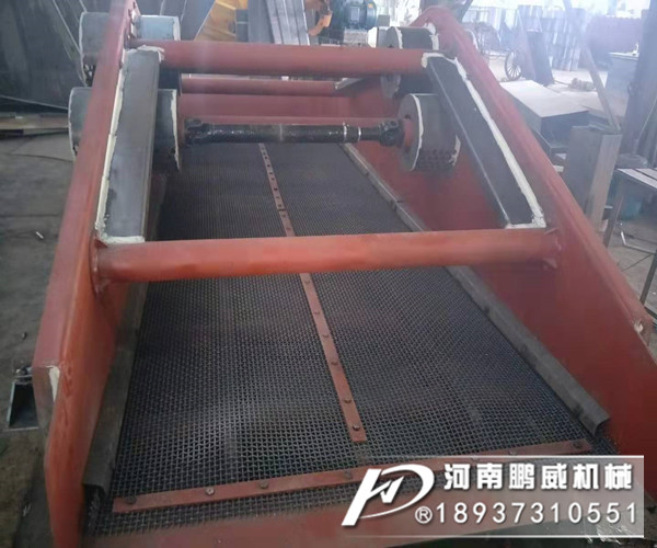 弧形筛结构与工作原理和振动筛有什么区别?