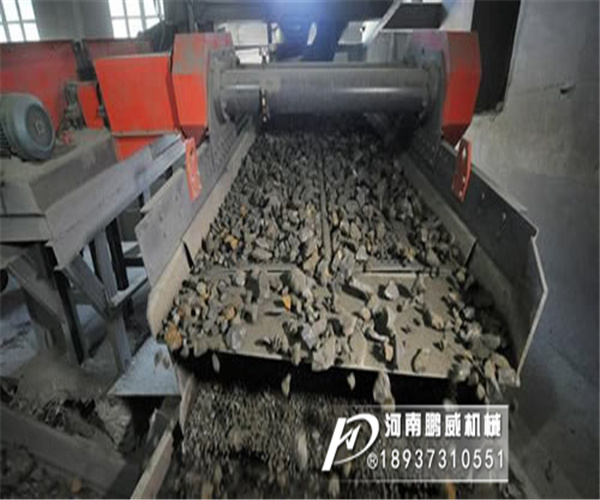 振动筛沙机在砂石筛分行业具有优势和特点